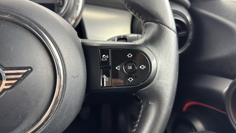 MINI Hatchback 1.5 Cooper Exclusive 5dr Petrol Hatchback